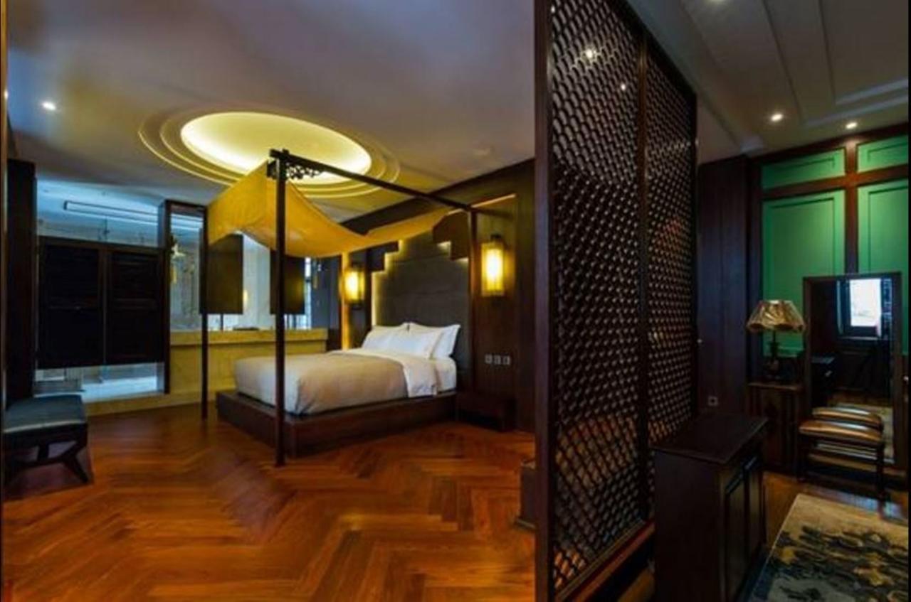 Silver Chest Boutique Hotel Куньмин Экстерьер фото