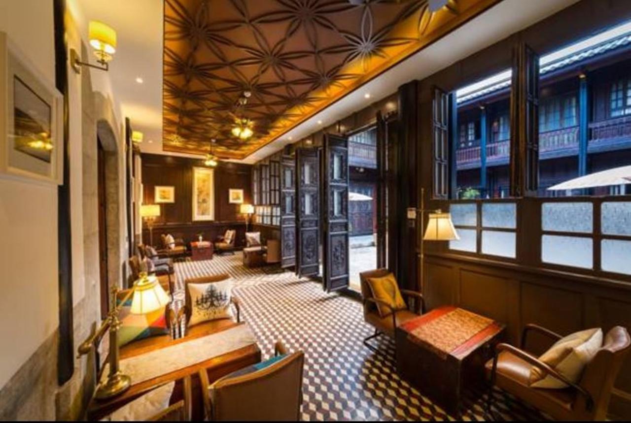 Silver Chest Boutique Hotel Куньмин Экстерьер фото